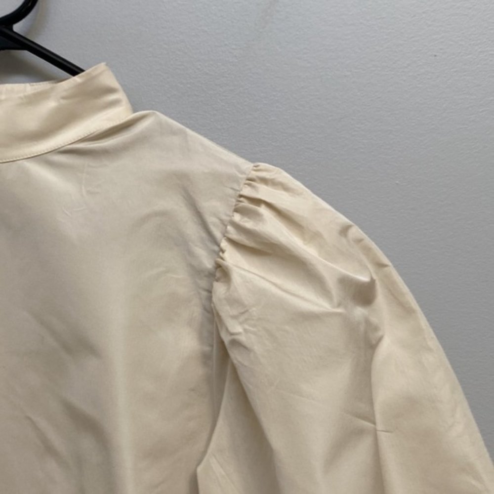 Aritzia Sunday Best Long Sleeve Crop Blouse Size XS - Picture 2 of 7